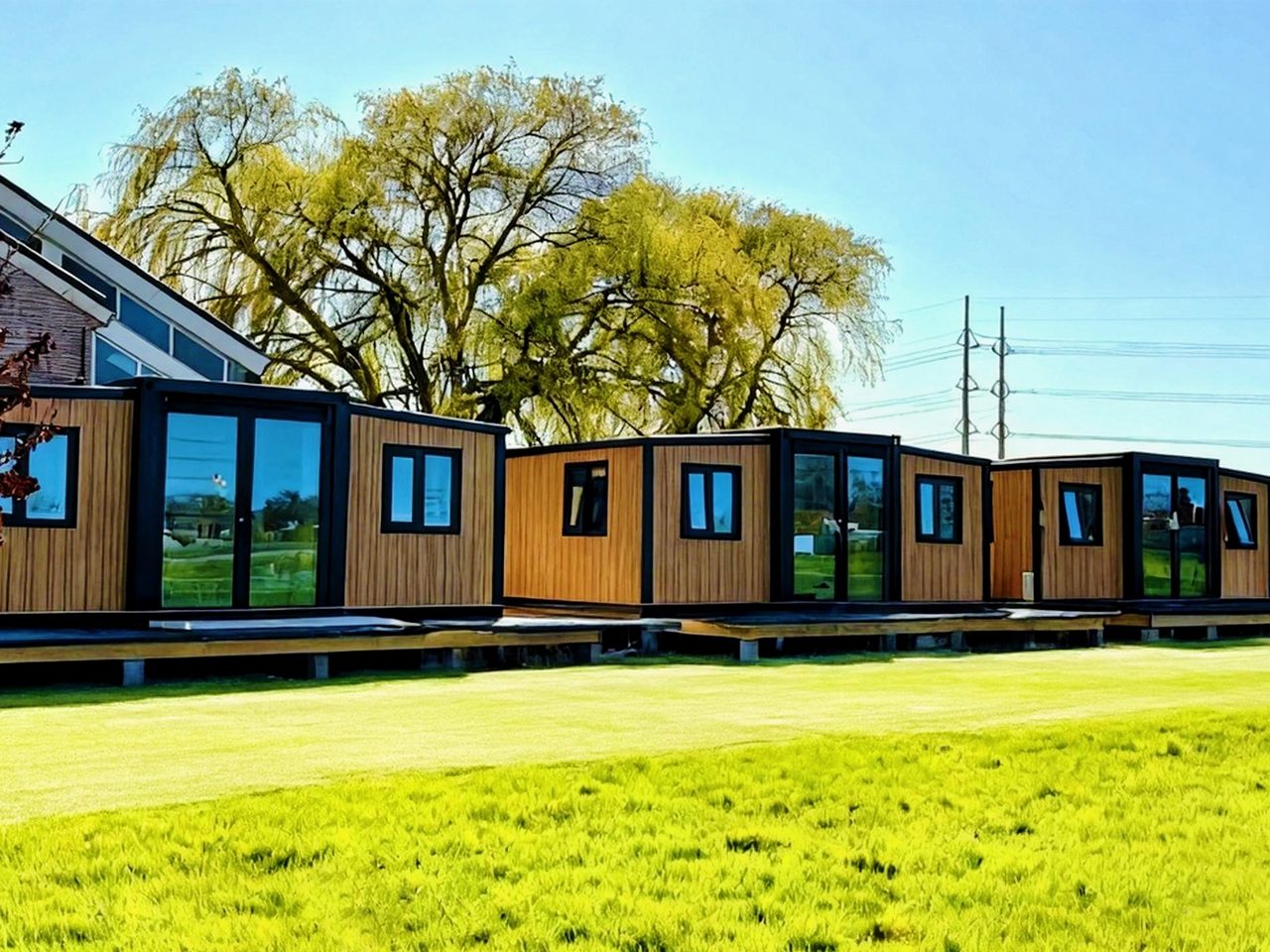 Maison modulaire avec terrasse bois